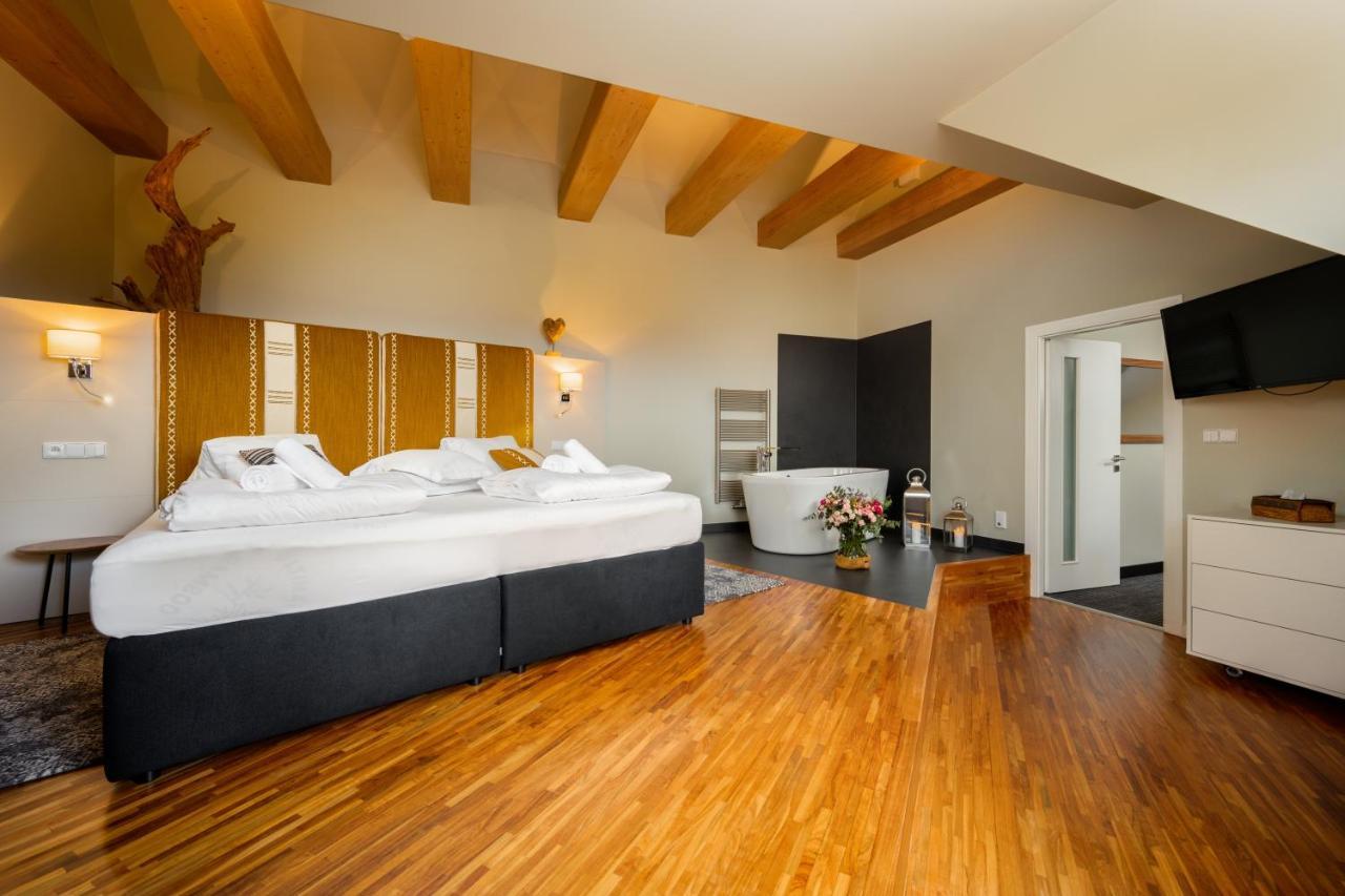 Hotel Premier- Adults Only Bedrichov  Luaran gambar