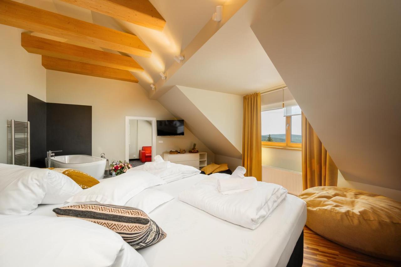 Hotel Premier- Adults Only Bedrichov  Luaran gambar